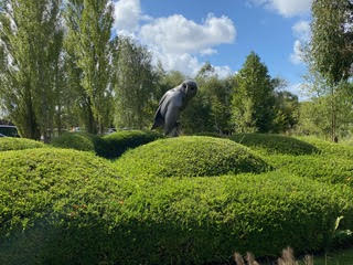 Trip: Sculpture by the Lakes and St Nicholas Church